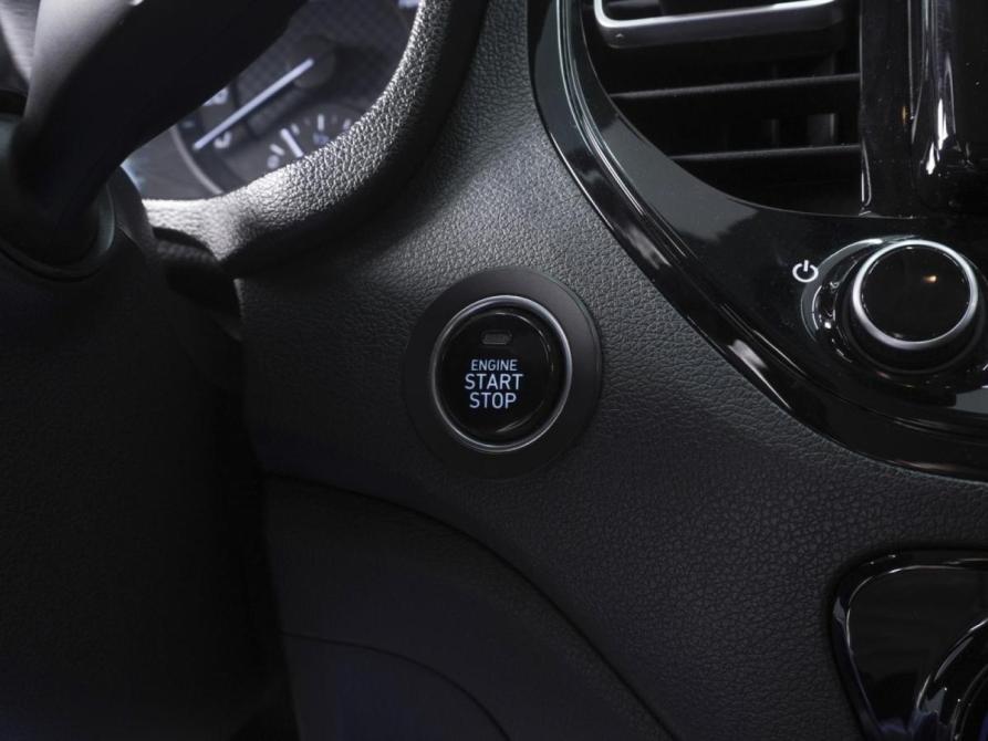 Hyundai Solaris II Рестайлинг Ростов-на-Дону  - изображение 14