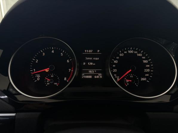 Volkswagen Jetta VI Рестайлинг с пробегом 2017 года, цена 1 370 000 рублей, 210888 км, седан, Автокод Объявления