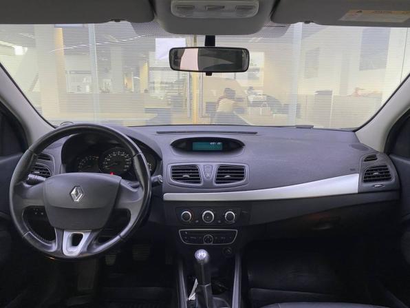 Renault Megane III Рестайлинг с пробегом 2012 года, цена 720 000 рублей, 146000 км, хэтчбек, Автокод Объявления