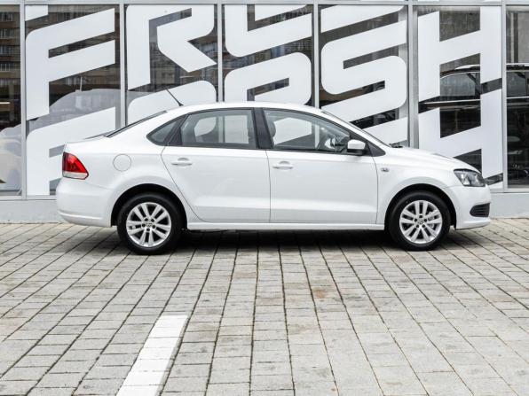 Volkswagen Polo V с пробегом 2015 года, цена 744 700 рублей, 178721 км, седан, Автокод Объявления