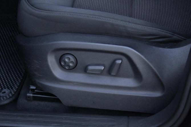 Audi Q5 I (8R) с пробегом 2009 года, цена 1 350 000 рублей, 256147 км, внедорожник, Автокод Объявления