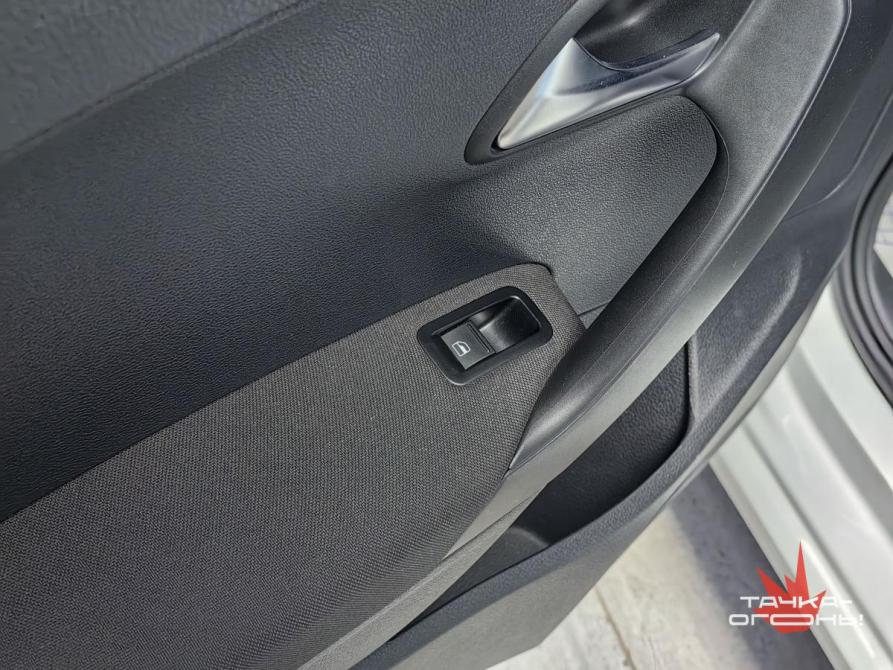 Volkswagen Polo V Рестайлинг Пермь  - изображение 19