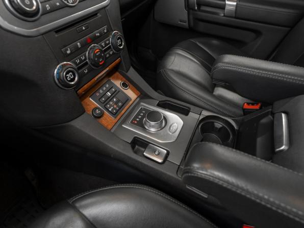 Land Rover Discovery IV Рестайлинг с пробегом 2015 года, цена 3 150 000 рублей, 176000 км, внедорожник, Автокод Объявления