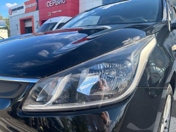 Kia Rio IV с пробегом 2018 года, цена 1 370 000 рублей, 93000 км, седан, Автокод Объявления