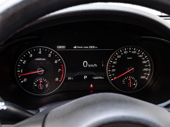 Kia Stinger I с пробегом 2018 года, цена 3 200 000 рублей, 132074 км, лифтбек, Автокод Объявления