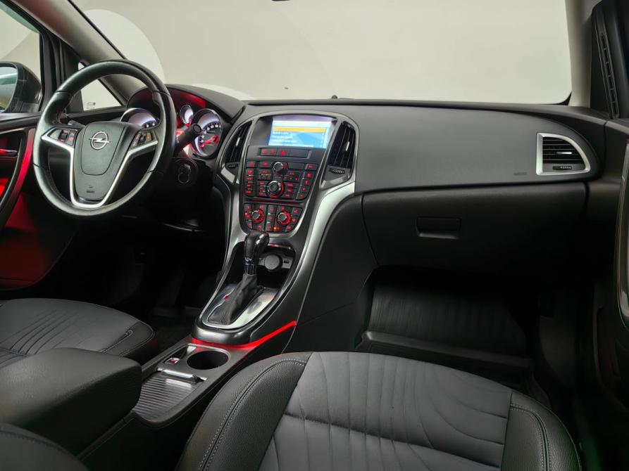 Opel Astra J Рестайлинг Москва  - изображение 7