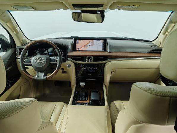 Lexus LX III Рестайлинг 2 с пробегом 2017 года, цена 9 000 000 рублей, 65282 км, внедорожник, Автокод Объявления