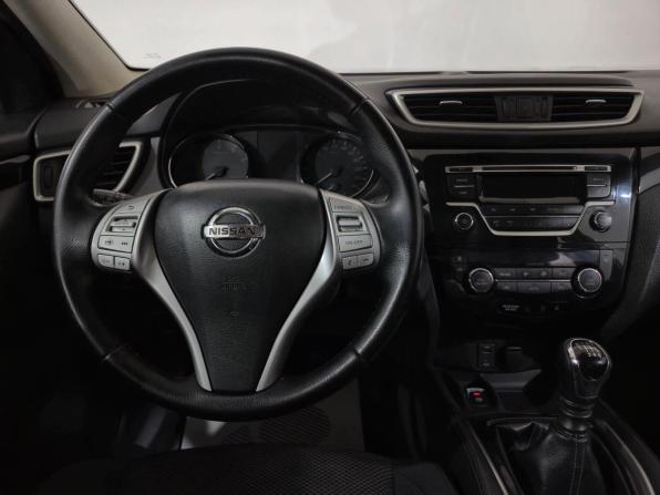 Nissan Qashqai II с пробегом 2017 года, цена 1 400 000 рублей, 180425 км, внедорожник, Автокод Объявления
