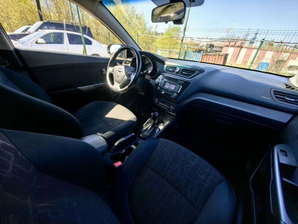 Kia Rio III Рестайлинг с пробегом 2015 года, цена 1 199 000 рублей, 109856 км, седан, Автокод Объявления