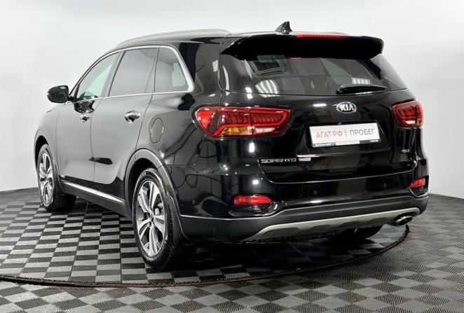 Kia Sorento II Рестайлинг с пробегом 2018 года, цена 3 199 000 рублей, 112164 км, внедорожник, Автокод Объявления