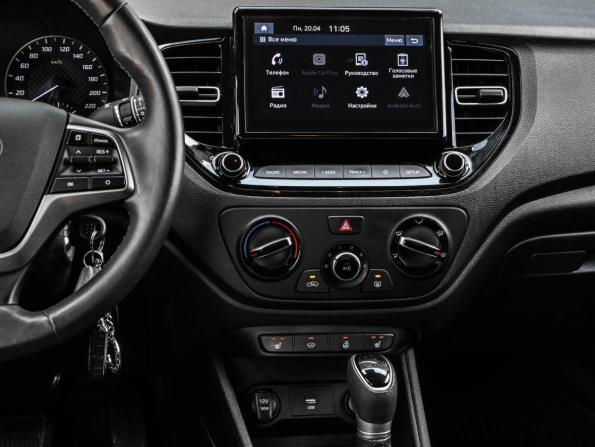 Hyundai Solaris II Рестайлинг с пробегом 2021 года, цена 1 629 000 рублей, 107084 км, седан, Автокод Объявления