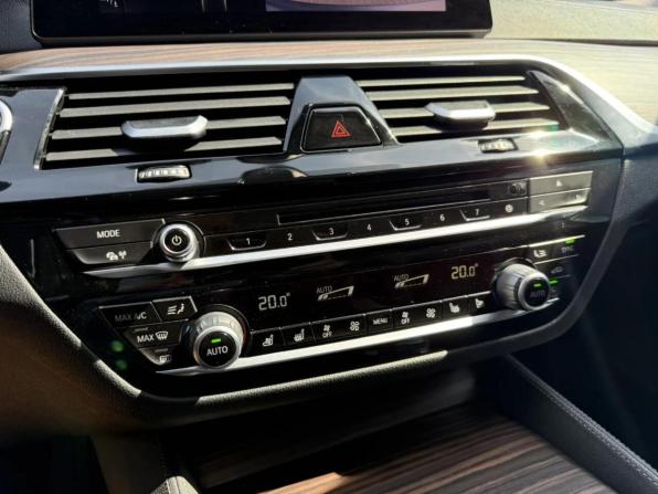 BMW 5 серии VII (G30/G31/G38) с пробегом 2019 года, цена 3 494 400 рублей, 150193 км, седан, Автокод Объявления