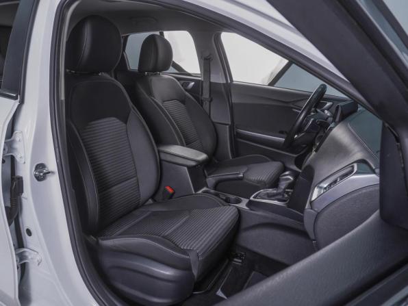 Kia Ceed III Рестайлинг с пробегом 2022 года, цена 1 995 000 рублей, 40728 км, хэтчбек, Автокод Объявления