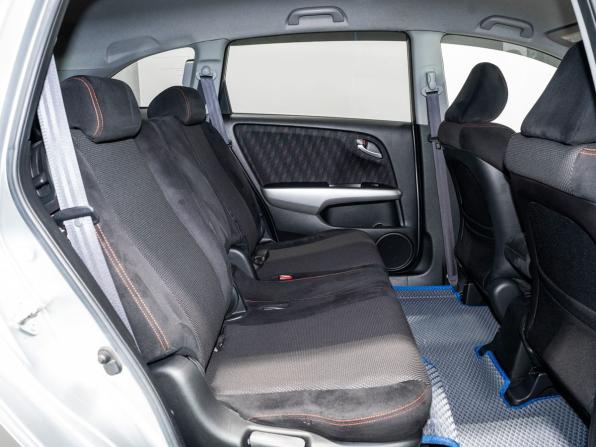 Honda Stream II Рестайлинг с пробегом 2009 года, цена 1 400 000 рублей, 126694 км, компактвэн, Автокод Объявления