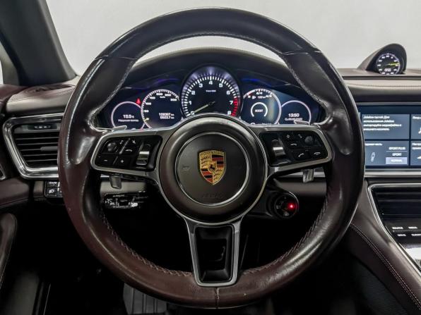 Porsche Panamera II с пробегом 2017 года, цена 5 990 000 рублей, 109000 км, лифтбек, Автокод Объявления