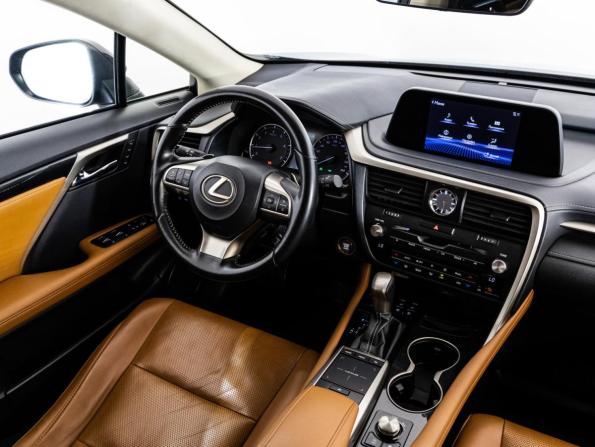 Lexus RX IV Рестайлинг с пробегом 2019 года, цена 4 170 000 рублей, 127691 км, внедорожник, Автокод Объявления