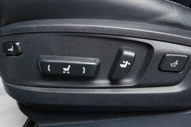 Lexus ES VI с пробегом 2012 года, цена 2 149 000 рублей, 302000 км, седан, Автокод Объявления