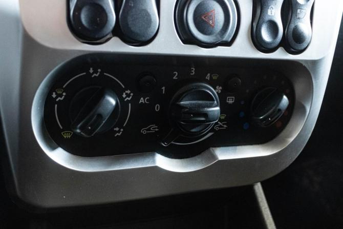 Renault Sandero I с пробегом 2014 года, цена 1 050 000 рублей, 79197 км, хэтчбек, Автокод Объявления