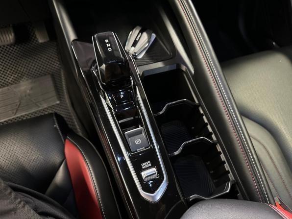 Geely Coolray I Рестайлинг с пробегом 2023 года, цена 1 937 000 рублей, 34425 км, внедорожник, Автокод Объявления
