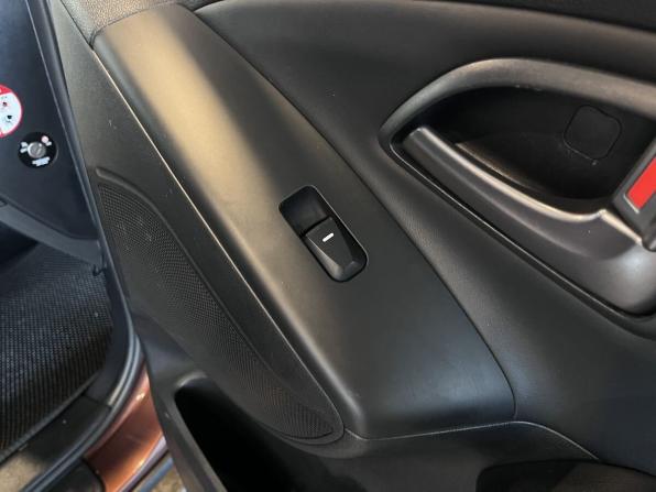 Hyundai ix35 I Рестайлинг с пробегом 2014 года, цена 1 100 000 рублей, 261826 км, внедорожник, Автокод Объявления