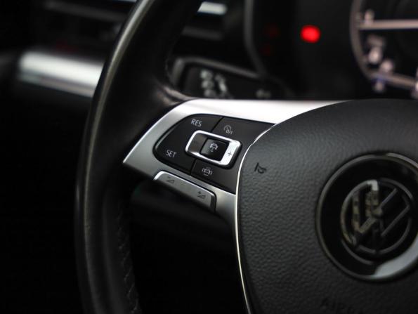 Volkswagen Touareg III с пробегом 2019 года, цена 4 099 000 рублей, 149661 км, внедорожник, Автокод Объявления