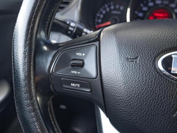 Kia Rio III с пробегом 2014 года, цена 1 059 000 рублей, 185482 км, седан, Автокод Объявления
