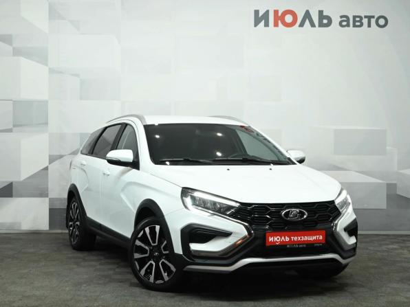 Lada (ВАЗ) Vesta I Рестайлинг (NG) с пробегом 2024 года, цена 1 550 000 рублей, 57892 км, универсал, Автокод Объявления