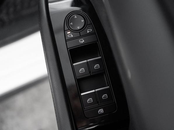 Mazda 3 IV (BP) с пробегом 2020 года, цена 1 630 000 рублей, 28900 км, седан, Автокод Объявления