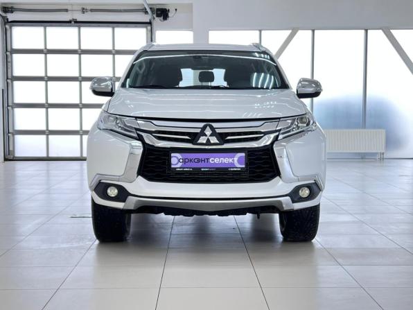Mitsubishi Pajero Sport III с пробегом 2018 года, цена 2 800 000 рублей, 116500 км, внедорожник, Автокод Объявления