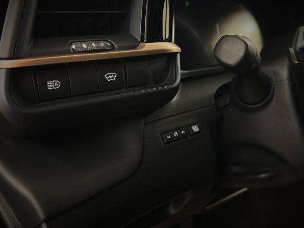 Toyota Crown XVI (S230) с пробегом 2024 года, цена 6 359 000 рублей, 75214 км, хэтчбек, Автокод Объявления