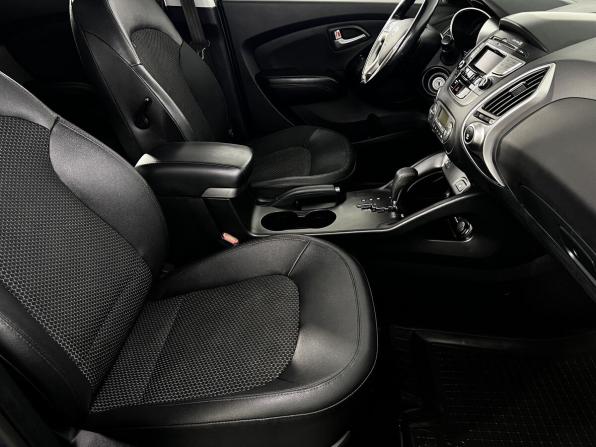 Hyundai ix35 I с пробегом 2013 года, цена 1 200 000 рублей, 201100 км, внедорожник, Автокод Объявления