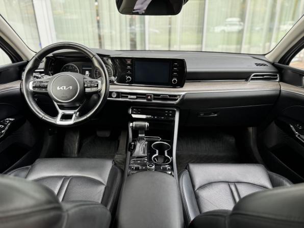 Kia K5 III с пробегом 2021 года, цена 2 550 000 рублей, 66738 км, седан, Автокод Объявления