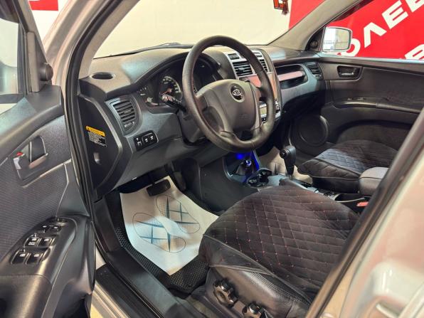 Kia Sportage II с пробегом 2006 года, цена 800 000 рублей, 160318 км, внедорожник, Автокод Объявления