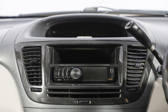 Toyota Nadia с пробегом 2000 года, цена 629 000 рублей, 320000 км, компактвэн, Автокод Объявления