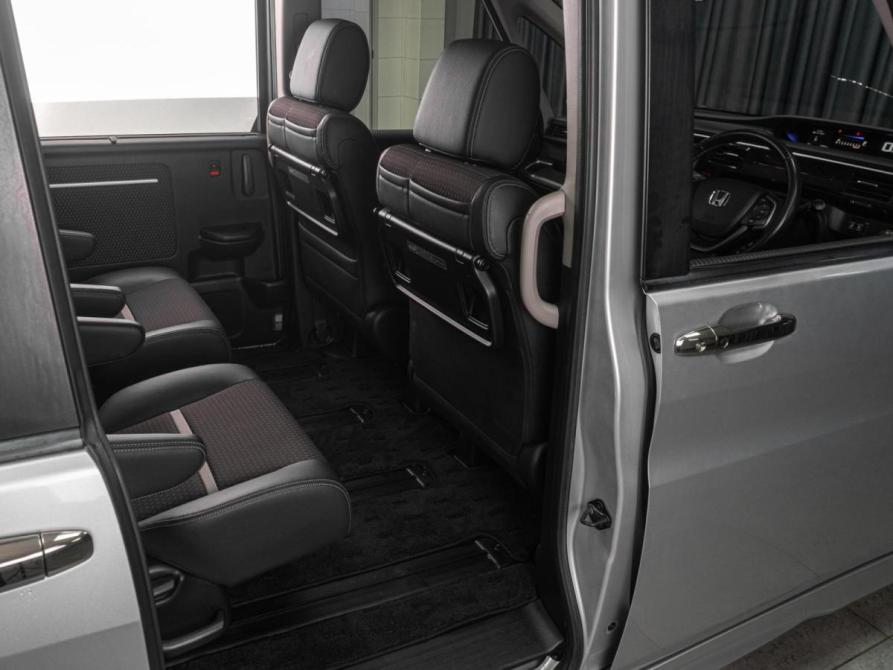 Honda Stepwgn V Тюмень  - изображение 13