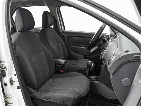 Renault Logan II с пробегом 2016 года, цена 784 000 рублей, 190131 км, седан, Автокод Объявления