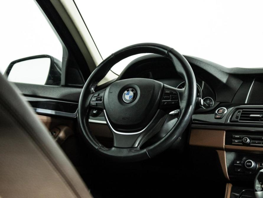 BMW 5 серии VI (F10/F11/F07) Рестайлинг Санкт-Петербург  - изображение 23