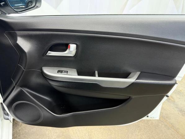 Kia Rio III с пробегом 2014 года, цена 980 000 рублей, 73399 км, седан, Автокод Объявления