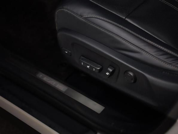 Lexus RX IV Рестайлинг с пробегом 2019 года, цена 4 399 000 рублей, 111959 км, внедорожник, Автокод Объявления