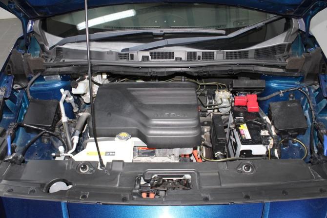 Nissan Leaf II (ZE1) с пробегом 2020 года, цена 1 490 000 рублей, 48596 км, хэтчбек, Автокод Объявления