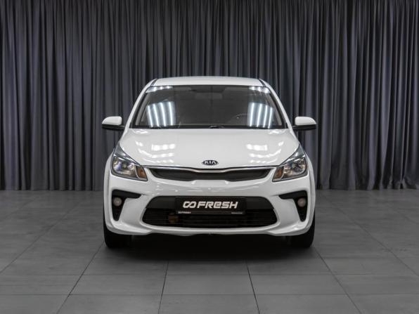 Kia Rio IV с пробегом 2018 года, цена 1 070 000 рублей, 252298 км, седан, Автокод Объявления