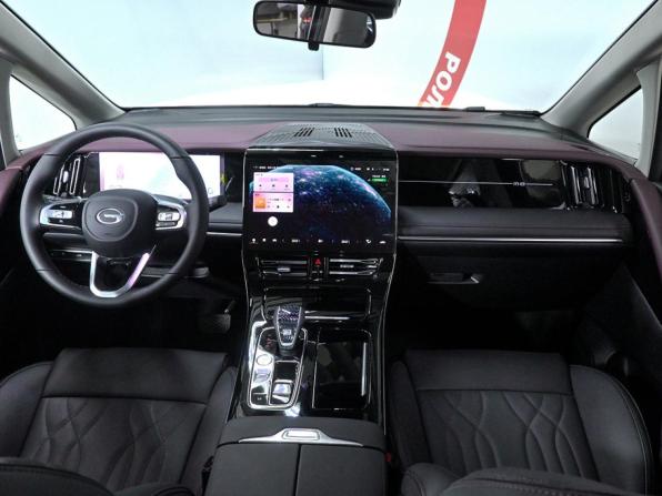 GAC Trumpchi M8 II с пробегом 2026 года, цена 4 650 000 рублей, 34 км, минивэн, Автокод Объявления