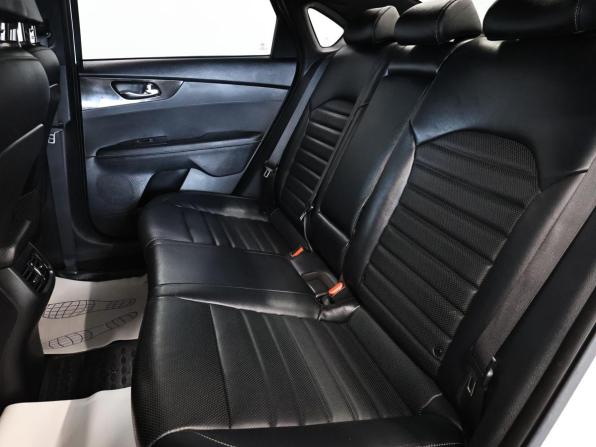 Kia Cerato IV Рестайлинг с пробегом 2021 года, цена 1 850 000 рублей, 152558 км, седан, Автокод Объявления