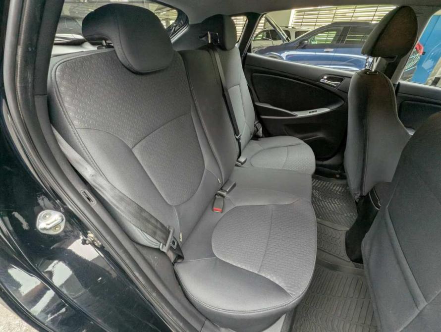 Hyundai Solaris I Москва  - изображение 12