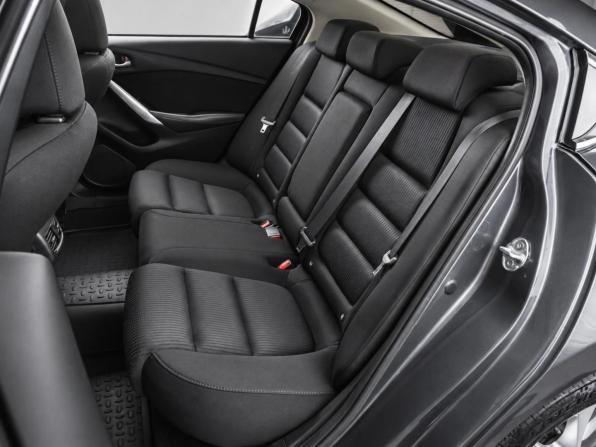Mazda 6 III (GJ) Рестайлинг с пробегом 2016 года, цена 1 615 000 рублей, 132208 км, седан, Автокод Объявления