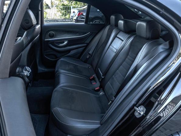 Mercedes-Benz E-Класс V (W213 S213 C238) с пробегом 2016 года, цена 2 670 000 рублей, 176204 км, седан, Автокод Объявления