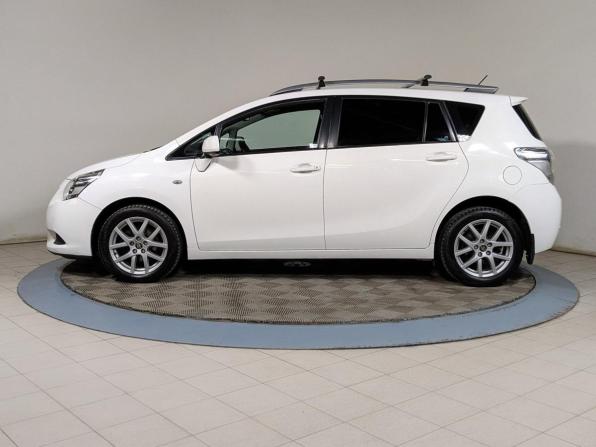 Toyota Verso I с пробегом 2011 года, цена 1 099 500 рублей, 253000 км, компактвэн, Автокод Объявления