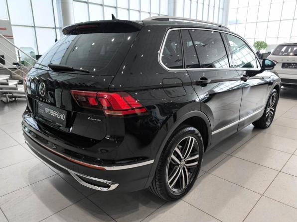 Volkswagen Tiguan II Рестайлинг с пробегом 2021 года, цена 3 700 000 рублей, 69650 км, внедорожник, Автокод Объявления