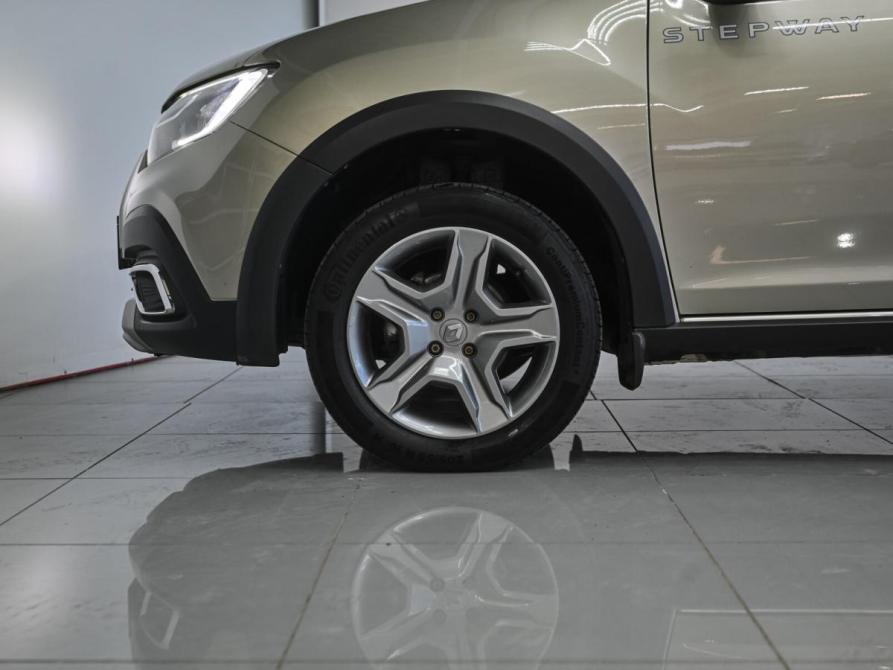 Renault Logan II Рестайлинг Челябинск  - изображение 5