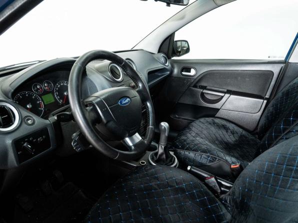 Ford Fiesta Mk5 с пробегом 2008 года, цена 355 000 рублей, 234350 км, хэтчбек, Автокод Объявления